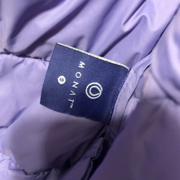 MONAT Puffer Jacket size S. - Picture 4 of 8